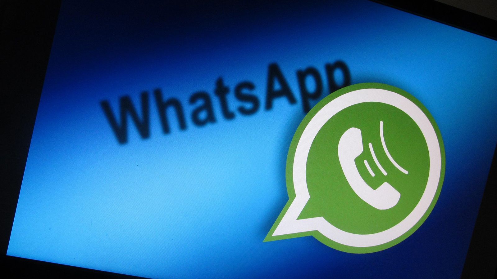 Meta élimine ChatGPT et Copilot de WhatsApp : voici comment le changement vous affecte